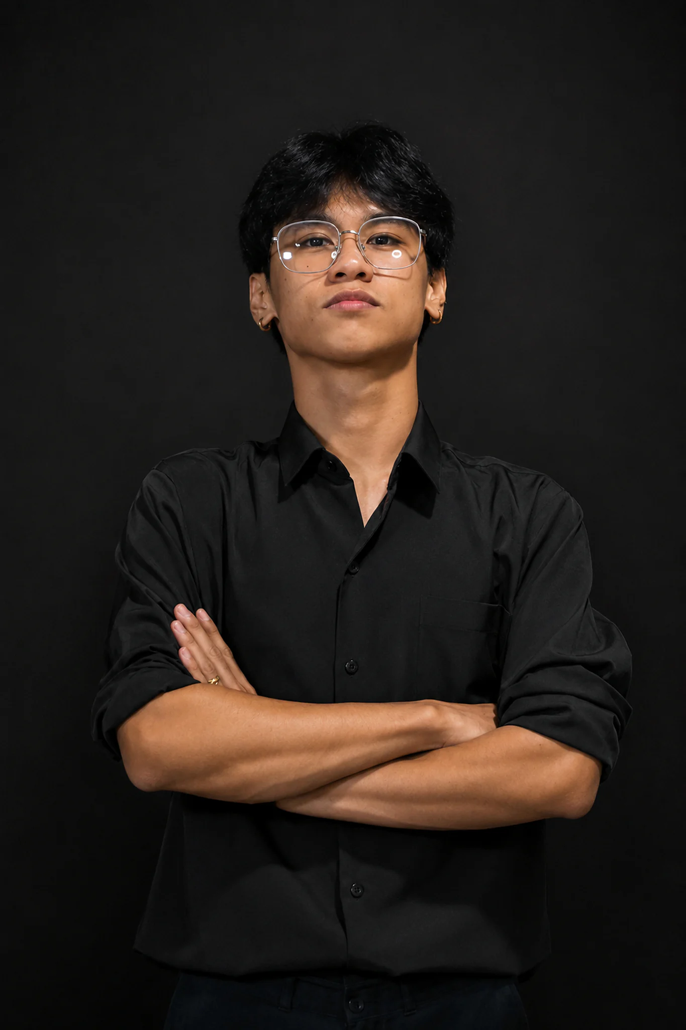 Portrait of Ivan Joshua Toribio, founder and developer of MetroPH.
